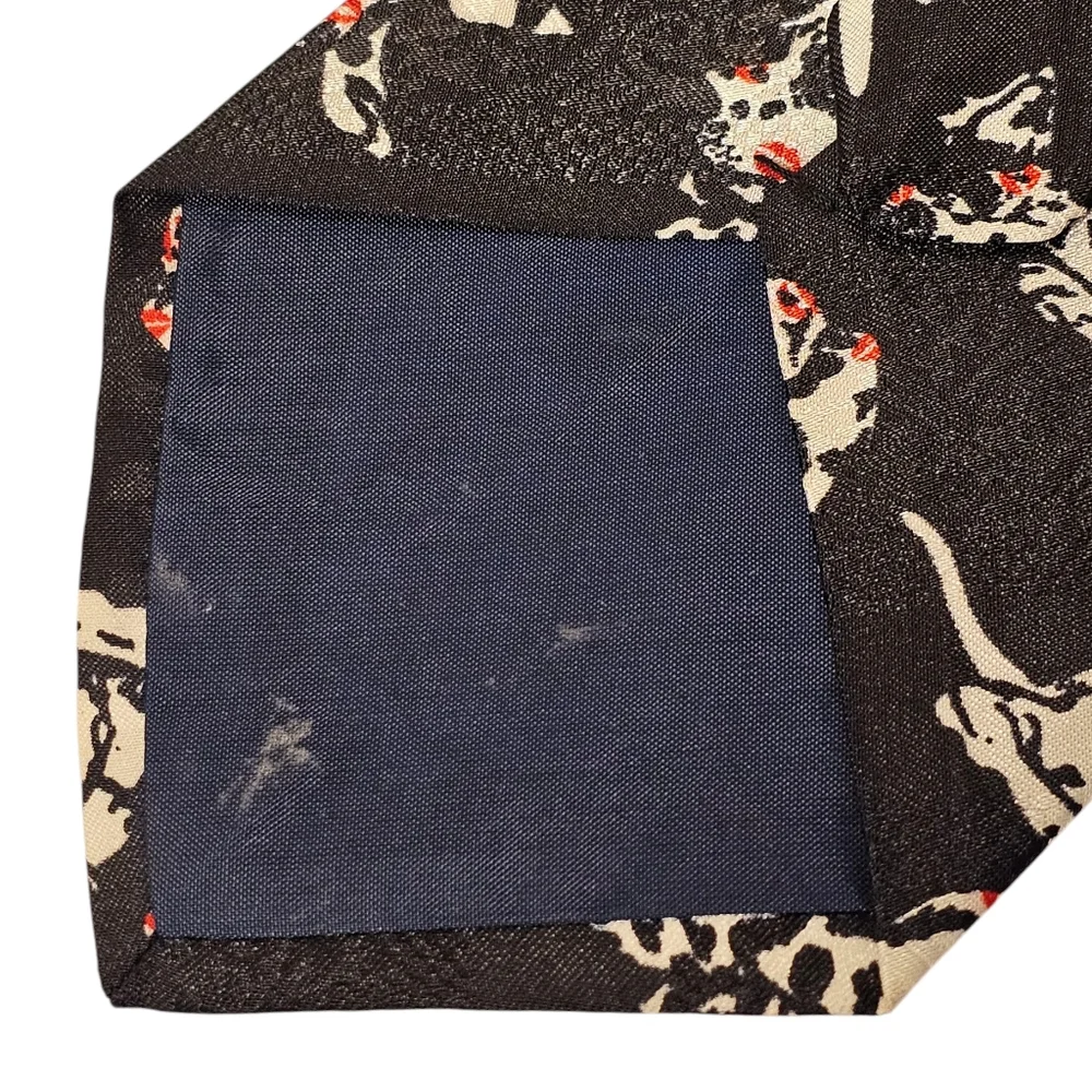 GOLD TOWER TIE
